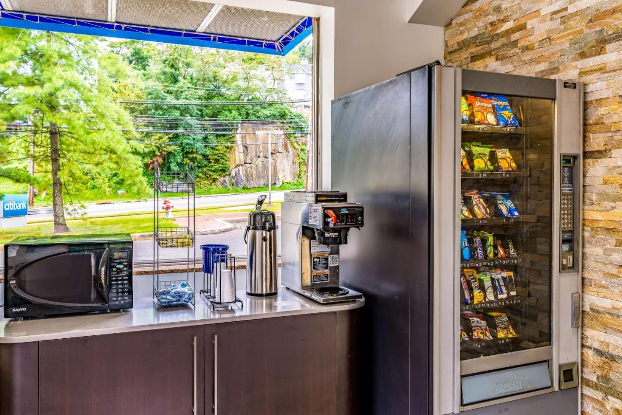 Motel 6-Elmsford, Ny - White Plains Extérieur photo