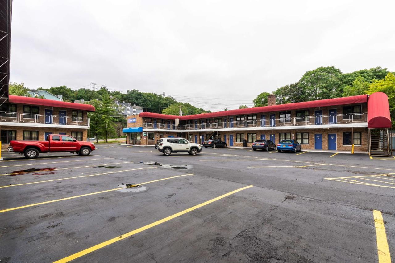 Motel 6-Elmsford, Ny - White Plains Extérieur photo
